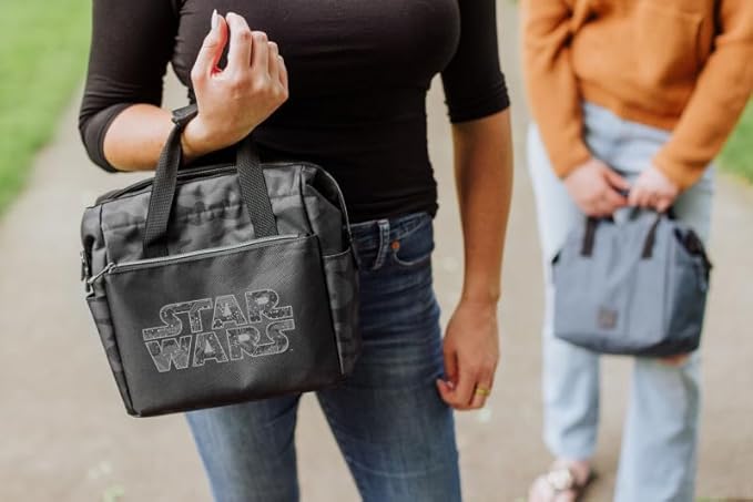 PICNIC TIME Star Wars On The Go Lunch Bag, Soft Cooler Lunch Box, Insulated Lunch Bag, (Black Camo) 10 x 6 x 10.5