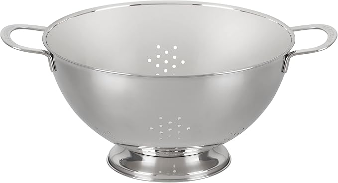 Le Creuset Set of 3 Stackable Colanders, Large, Stainless Steel