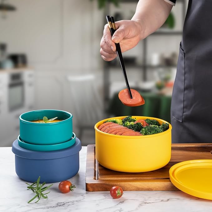 KSENDALO Silicone Bowls with Lid Silicone Mixing Bowl Set from 15.42oz/1300mL to 13.5oz/400mL, Silicone Food Storage Containers for Camping Home, Reusable,Collapsible,Dishwasher Safe, Muticolor