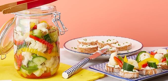 Le Parfait Super Jar, Canning Jar, 1L French Glass Canning Jar w/Round Body, Glass Jar With Airtight Lid, Canning Jar Wide Mouth, Glass Jar With Lid, Clear Jars, Clear Glass Jars (32oz/Quart, 1 pk)