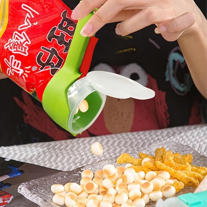 4pcs Bag Clip with Pour Spout, Seal and Pour Bag Clip, Snack Clips that Pour, Food Storage Bag Sealing Clip, Durable Plastic Clips for Food Storage (Round, Single Size)