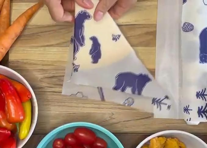 PURE & SUSTAINABLE COMPANY Beeswax Food Wraps – 3-Pack Reusable Organic Cotton Wraps – Washable, Plastic-Free, Eco-Friendly Food Storage – Cute Bear Pattern – (8x8, 11x11, 14x14)
