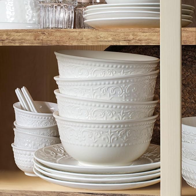 Large Salad Bowls Set of 4, 60oz White Serving Bowls Deep Deep Embossed Ceramic Mixing Bowl for Soup Kitchen, Eating, Ramen, Pasta, Dishwasher & Microwave Safe 8 inch (Brocade Flower)