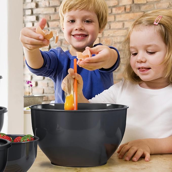 5-Piece Plastic Mixing Bowls with Lids Set for Kitchen, Nesting Bowls for Mixing, Baking, Prepping, Cooking and Serving Food, Grey Mixing Bowls Dishwasher, Microwave Safe