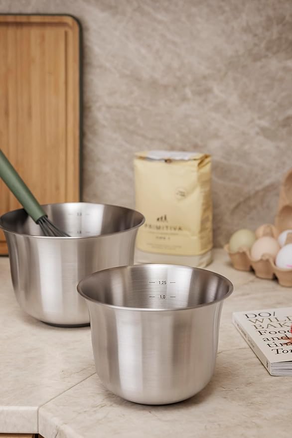 Eva Solo | Green tools Mixing bowl 2.3 l | Stainless steel mixing bowl with a round base and tall sides | Brushed steel