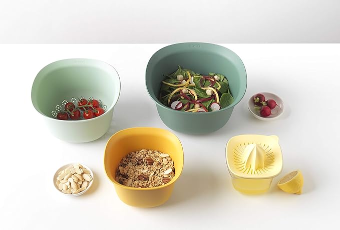 Brabantia Tasty+ Mixing Bowl Set with Colander and juicer