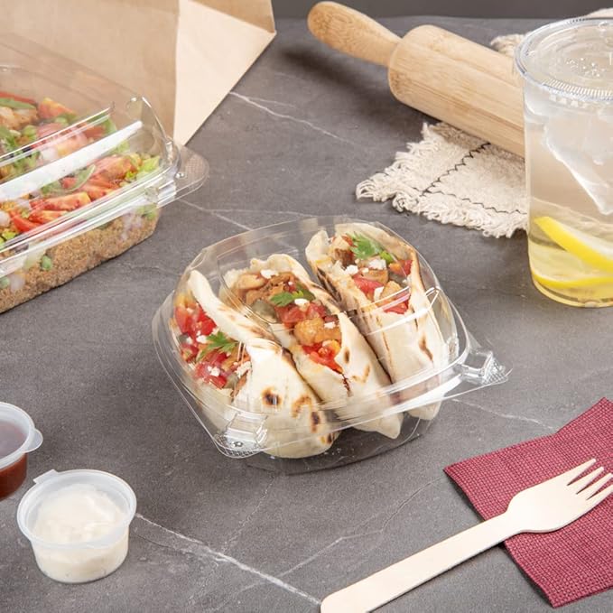 Restaurantware Thermo Tek 18.6 Ounce Clamshell Containers 100 Anti-Fog To Go Food Containers - Freezable Rectangle Clear Plastic Food Packaging Containers Disposable