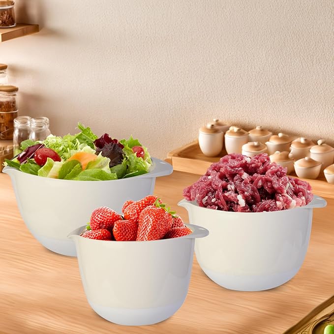 3 Plastic Mixing Bowls with Pour Spout,Lids and TPR Non-Slip Bottom,3Qt,2Qt,1.5Qt,Nesting Bowl Set for Kitchen Prep,Baking,Storage Food,Batter,BPA free,Dishwasher Safe,Easy to Grip,White