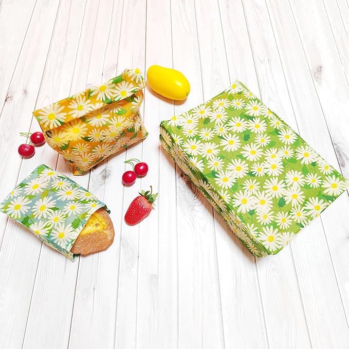 Eco-Friendly Beeswax Food Bags - 3 Sizes - Pack of 6 - Reusable Food Storage Bags for Packing Vegetables, Fruits, Snacks, Bread, Sandwiches
