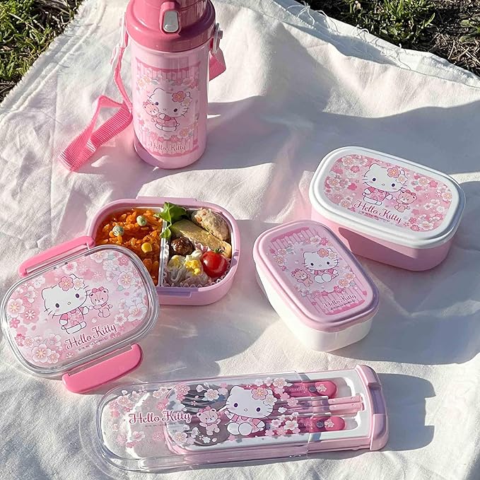OSK CT-20 Hello Kitty Cutlery Set, Sakura, Pull, Trio, Chopsticks, Spoon, Fork, Made in Japan, Sliding, Dishwasher Safe, Easy to Use, For Girls, Children, Elementary School Students