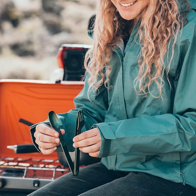 FULL WINDSOR - MAGWARE Magnetic Camping Cutlery Set - Travel Utensils for Camping, Cooking, and Outdoor Dining - Knife, Fork & Spoon- Portable Silverware with Pouch - Fathers Day Gifts - Green (3 PCS)