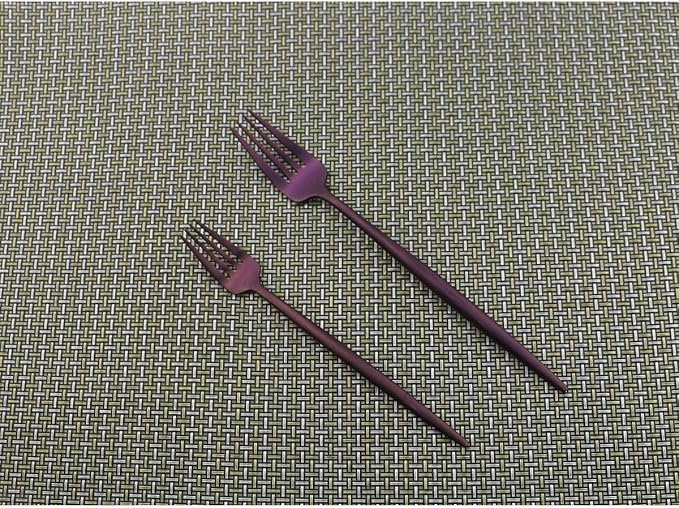 Flatware Set for 4, Luxury 20 Pieces Purple Plated Copper Color 18/10 Stainless Steel Silverware Flatware Sets Spoons Knives and Forks Set, Service for 4