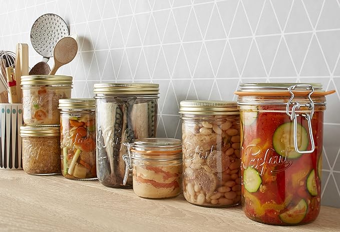 Le Parfait Super Terrine Jar | 24oz/Pint & Half (Pack of 4) 750ml French Glass Jar, Airtight Rubber Seal & Glass Lid | Glass Jars for Kitchen Organization and Storage Containers for Kitchen Essentials