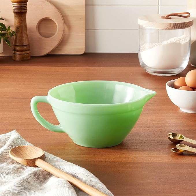 Jadeite Glass Collection™ 1.25 Quart Mixing Bowl w/ Handle