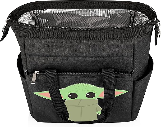 PICNIC TIME Star Wars Mandalorian Grogu On The Go Lunch Bag, Soft Cooler Lunch Box, Insulated Lunch Bag, (Black)