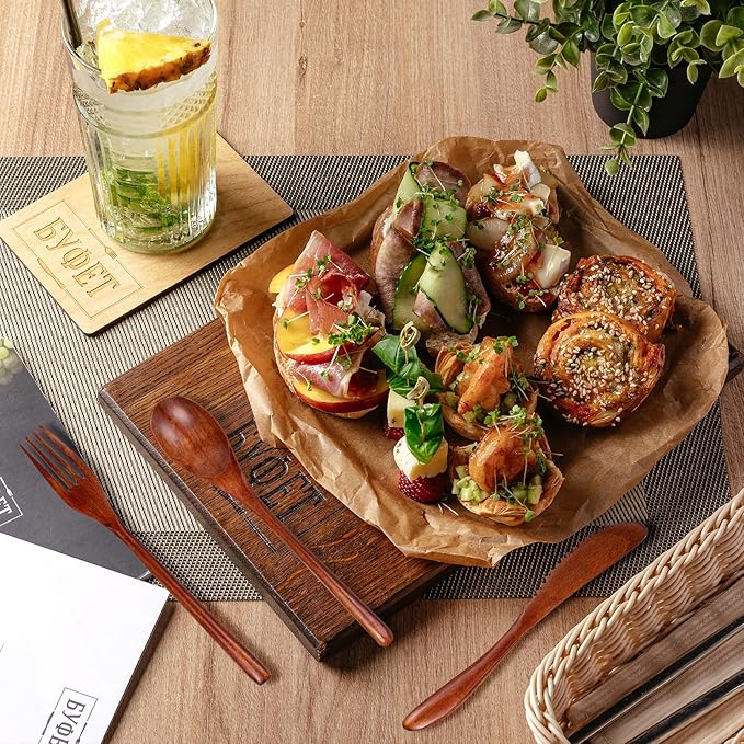 Molain Wooden Utensils for Eating - 18 Pcs Wooden Cutlery Set, Spoon Fork Knife Flatware Dinner Tableware Set, Eco-Friendly Wood Utensils for Kitchen and Travel