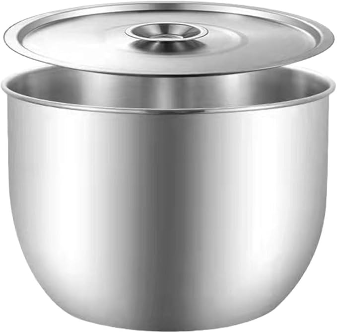 Yardwe Stainless Steel Mixing Bowl with Lid, 8.26 Inch Salad Bowl for Baking, Cooking, Food Storage, Dishwasher Safe, Silver