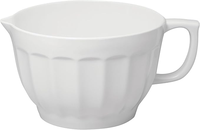 UPware Latte Style Melamine Batter Bowl with Pour Spout, Handle and Non-Slip Base, Grip Handle for Easy Mix and Pour, Home Essentials Cooking and Baking Tools, 4.3 quart, 11.5 x 8.75 Inch, White