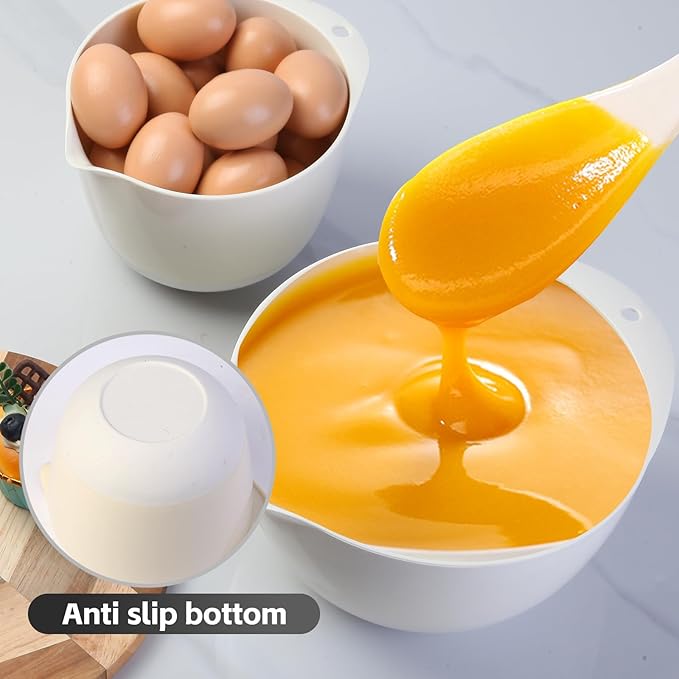 3 Plastic Mixing Bowls with Pour Spout,Lids and TPR Non-Slip Bottom,3Qt,2Qt,1.5Qt,Nesting Bowl Set for Kitchen Prep,Baking,Storage Food,Batter,BPA free,Dishwasher Safe,Easy to Grip,White