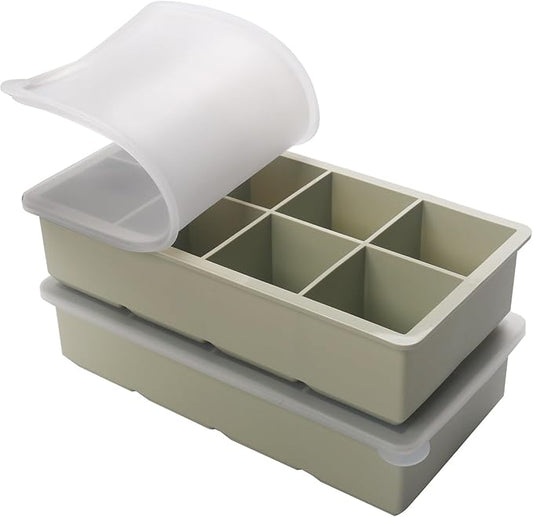 1/2 Cup Silicone Freezer Tray With Lid - Silicone Freezer Molds 2-Pack For meal prep & freezing of various sauces and other dishes, makes 16 perfect 1/2 cup portions cubes（Green 2 Pack）