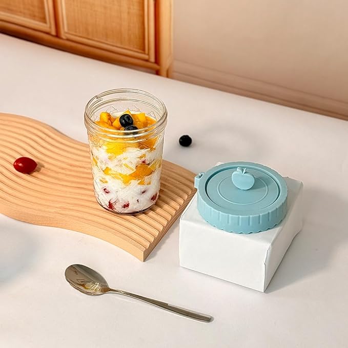 20 OZ Glass Overnight Oats Containers with Lids and Spoons, 4 Pack Wide Mouth Glass Mason jars with Airtight Lids, Meal Prep Jars for Fruit, Cereal, Yogurt, Fridge Dishwasher Safe (Blue)
