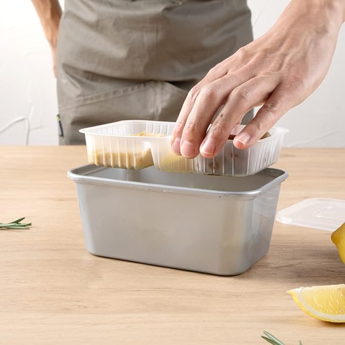 Restaurantware TRAYS ONLY: Futura 10 Ounce Trays For Meal Prep Containers 100 Microwavable Trays For 32 Or 37 Ounce Containers - Containers Sold Separately 2 Compartments White Plastic Food Trays