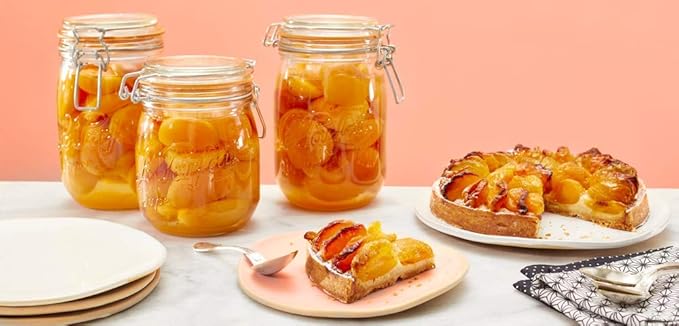 Le Parfait Super Jar, Canning Jars, 750mL French Glass Canning Jar w/Round Body, Glass Jars w/Airtight Lid, Canning Jar Wide Mouth, Glass Jar w/Lid, Clear Jars, Clear Glass Jar (24oz/Pint & Half, 1pk)