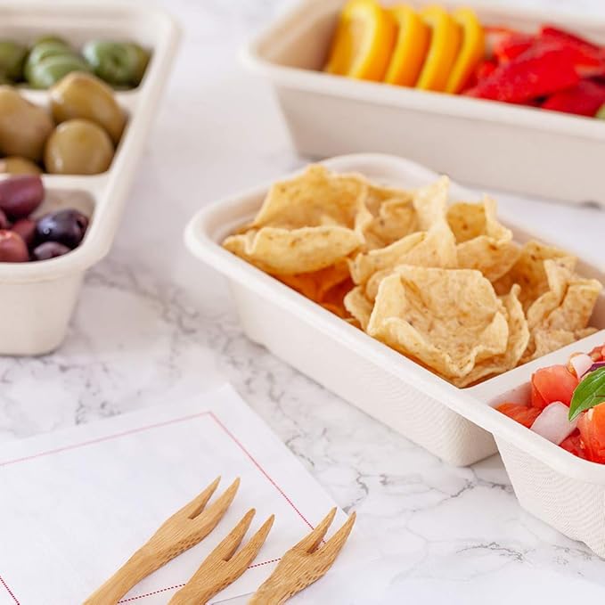 Restaurantware Pulp Tek 9.2 x 3.8 x 1.8 Inch Takeaway Food Boxes 100 Microwavable Take Out Containers - Lids Sold Separately Freezable Bagasse Catering Food Containers 2 Compartments 17 Ounces
