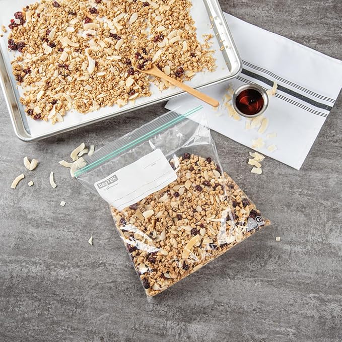 Restaurantware Bag Tek 1 Gallon Storage Zip Bags 25 Disposable Zipper Pouch Bags - Double Zipper Greaseproof Clear Plastic Zip Bags With Write-On-Label For Food Organization And Storage