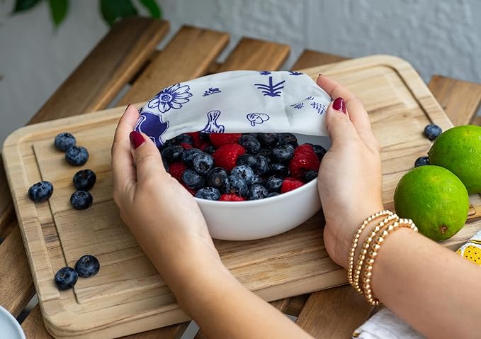 PURE & SUSTAINABLE COMPANY Beeswax Food Wraps – 3-Pack Reusable Organic Cotton Wraps – Washable, Plastic-Free, Eco-Friendly Food Storage – Cute Bear Pattern – (8x8, 11x11, 14x14)