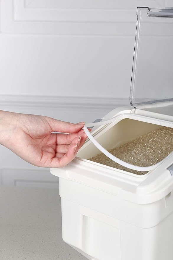 Grain Storage Container 20 lb (10 Liter) with Wheels Seal Locking Lid PP(Pack-2)