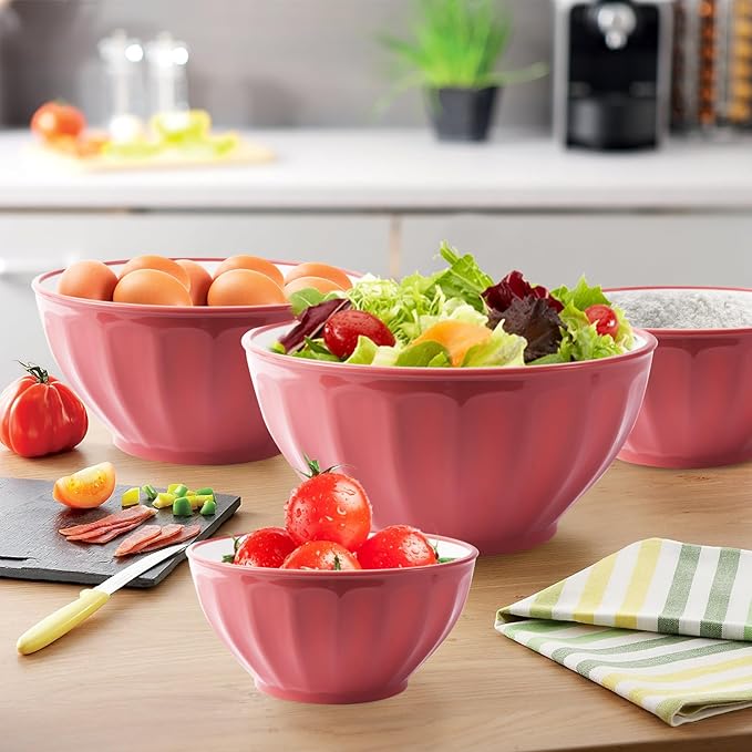 Mixing Bowl Set,Serving Bowls with Lids,Plastic Storage Bowls Set for Kitchen Prep,Cooking,Storing Food,4 Mixing Bowls with Lid and 1Egg Whisk,Stackable,Baking Accessories，Pantone 2447C