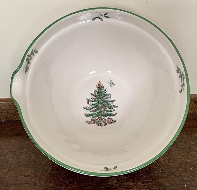 Spode Christmas Tree Batter Jug - 2 Quart Mixing Batter Bowl with Handle and Precision Pour Spout, Fine Earthenware Holiday Baking Tool - Festive Bakeware for Christmas, Dishwasher & Microwave Safe