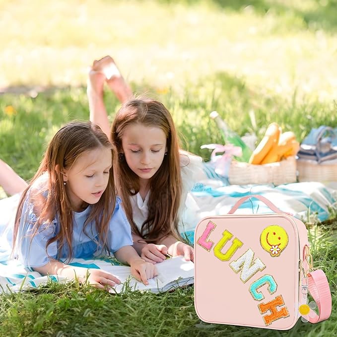 Insulated Girls Lunch Box, Preppy Lunch Box for Teen Girls， Cute Girls Lunch Bag for Kids, Large Reusable Cute Cooler Bag with Adjustable Shoulder Straps,Perfect for School Travel Picnic（Pink）