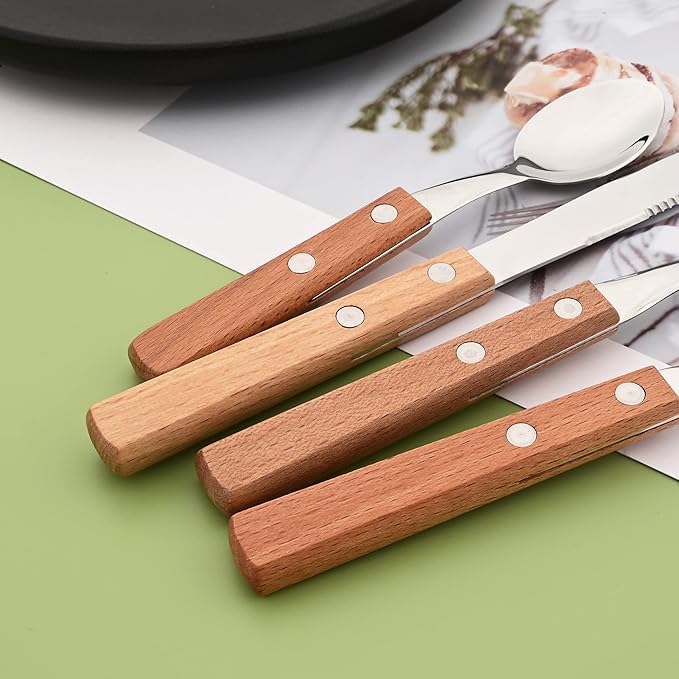 Dinner Forks Set of 8, Uniturcky 304 Stainless Steel Silverware Forks, Table Forks Salad Forks Set, Mirror Polishing Dinner Fork with Wooden Handle, 7.9 Inches