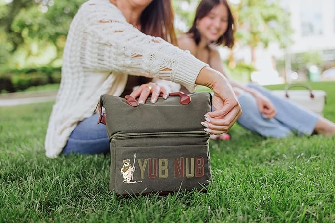 PICNIC TIME Star Wars Ewok Urban Lunch Bag, Soft Cooler Lunch Box, Insulated Lunch Tote, (Green)