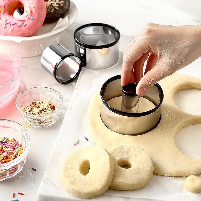 Spring Chef Large Dough Blender & Biscuit Cutter Set, Black & Stainless Steel Measuring Cups with Pour Spout, Set of 7-2 Product Bundle