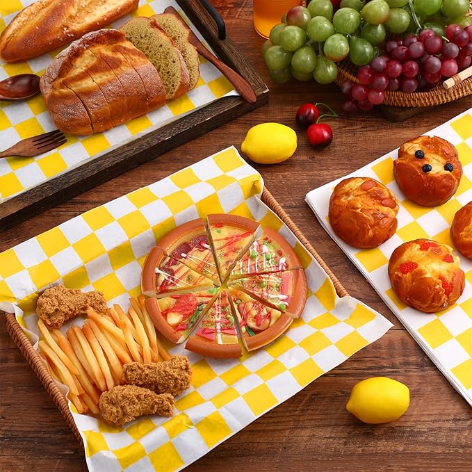 Honeydak 600 Pcs Sandwich Wrapping Paper Sheet 15x15 Checkered Food Wax Sheets Parchment Paper Basket Liner Grease Restaurant Wedding Party Supplies for Wrapping Bread Burgers(Yellow)