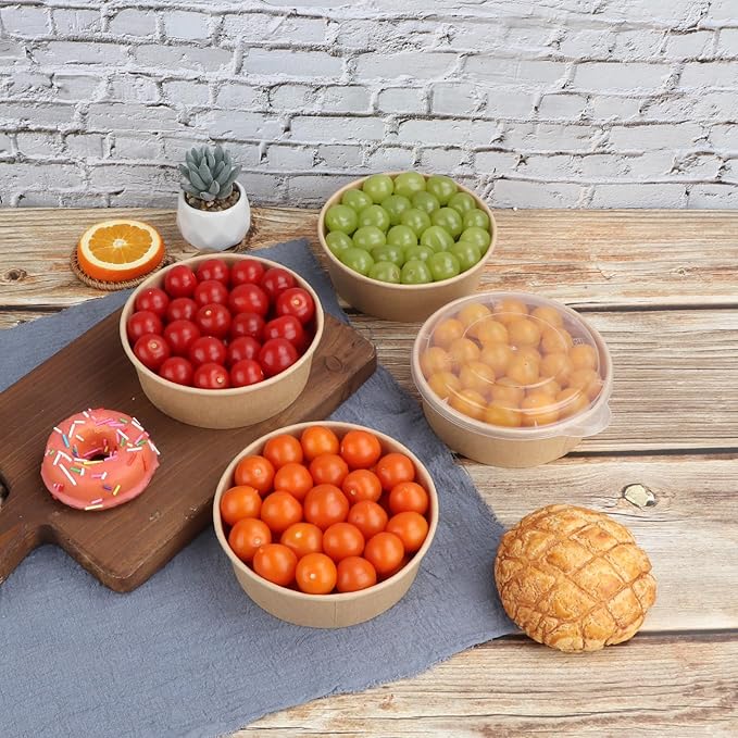 17 oz Disposable Kraft Paper Bowls with Lids, Food Containers for Soup, Party Supplies, Treat Bowls - 50 Pack