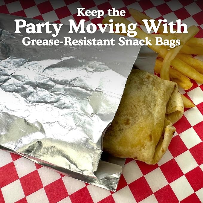 Regency Wraps Grease Resistant Serving Snack Bags, Foil-Lined Bags to Retain Heat, Perfect for Hot Dogs, Burritos, and More, 8.25” x 3.5” x 1.4" (Pack of 25)