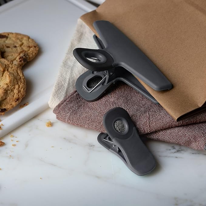COOK WITH COLOR Bag Clips, Heavy Duty Chip Clip and Refrigerator Magnet Clips for Food Storage with Air Tight Seal Grip for Snack Bags and Food Bags (Grey, Pack of 8)
