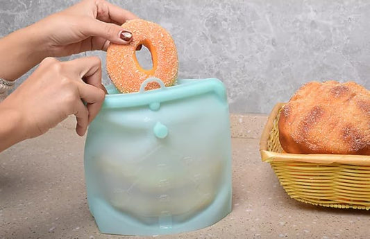 3R Reusable Silicone Ziplock Food Bag with Day of the Week Organize | 3 colours with Medium Size | 100% Sustainable, Zero Plastic | 100% Leak Proof | A Hook for Easy Hanging